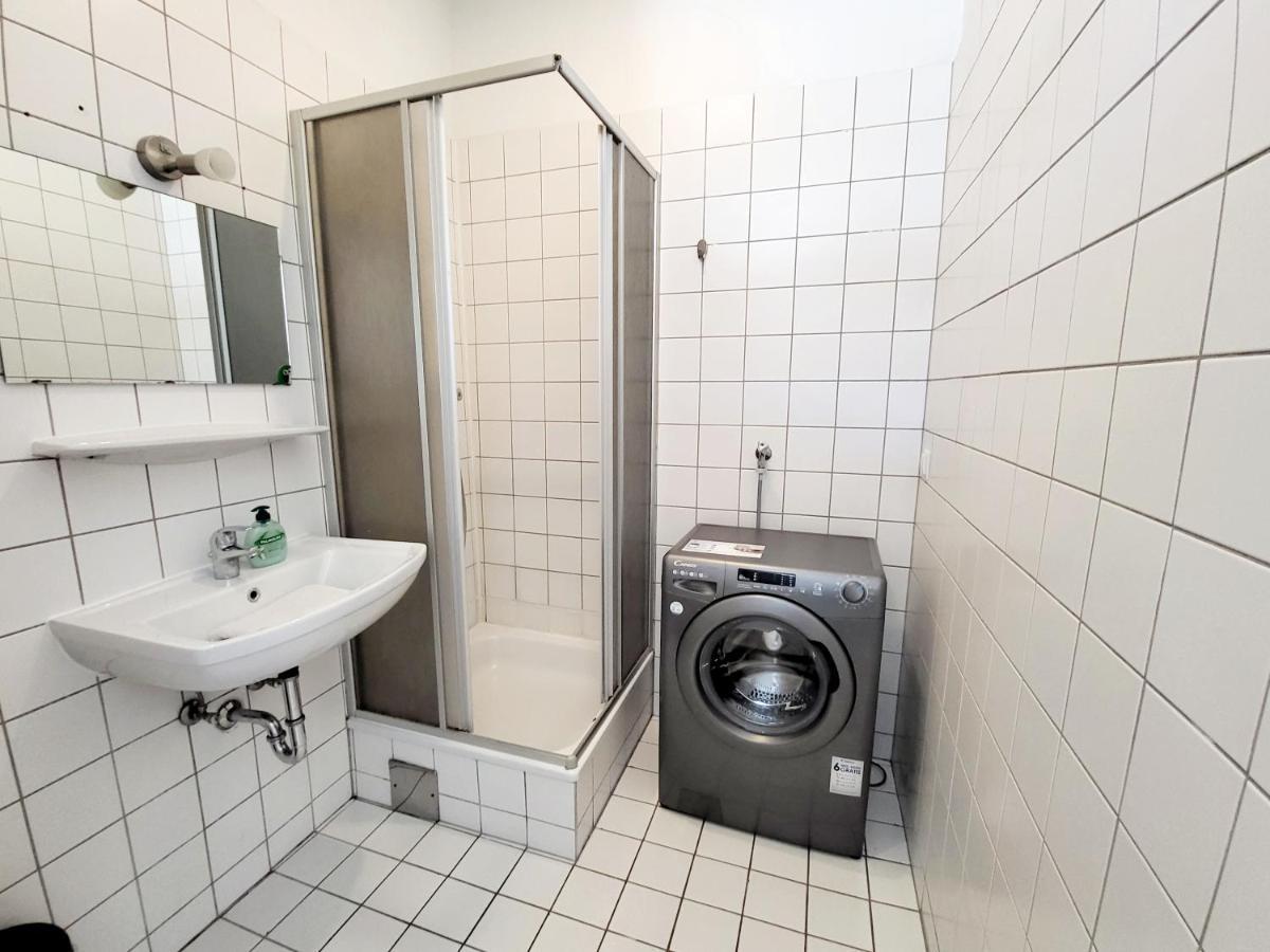 Vienna City Home Apartment - Near Metro Station ภายนอก รูปภาพ